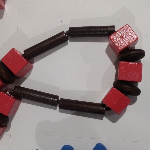 Pink Wooden Blocks, Brown Tubes & Beads Long Necklace with Matching Earrings - Picture 8 of 8